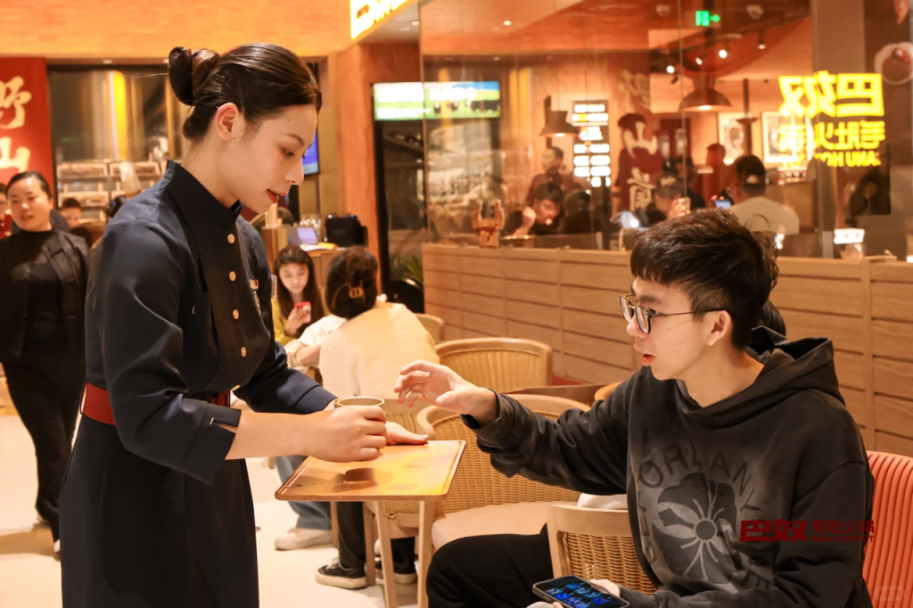 火锅界“品质王”巴奴落子深圳怀德！宝安首店引爆，大湾区吃货速来集结